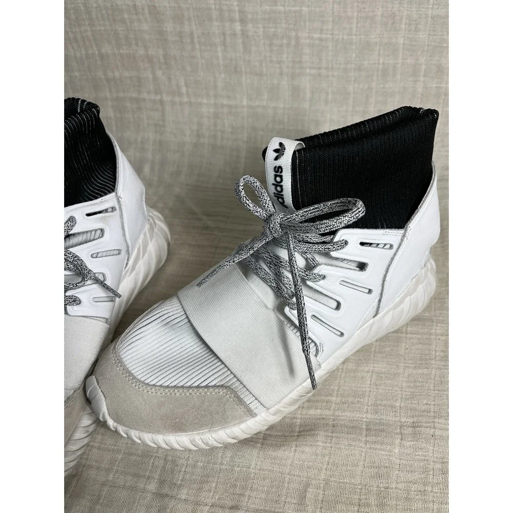 Adidas Tubular Doom Mens size 7.5 White‎